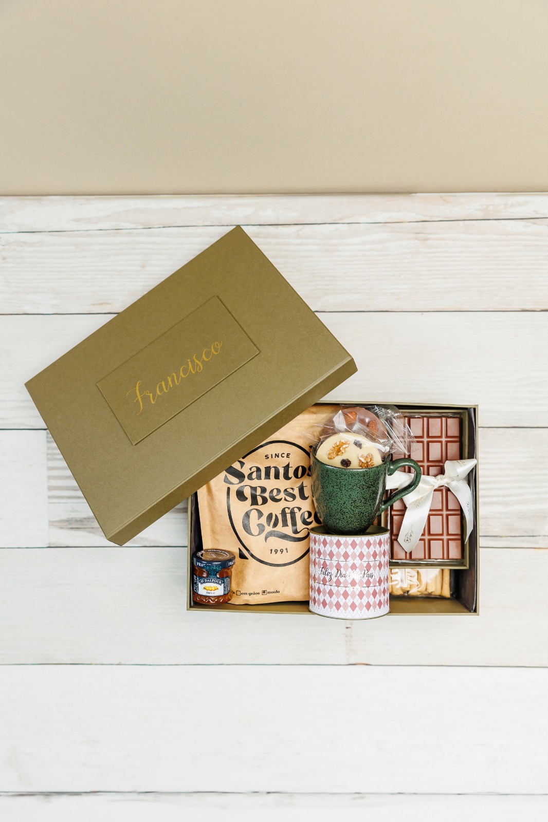 Luxo e Sabor – Caixa Presente Gourmet Personalizada