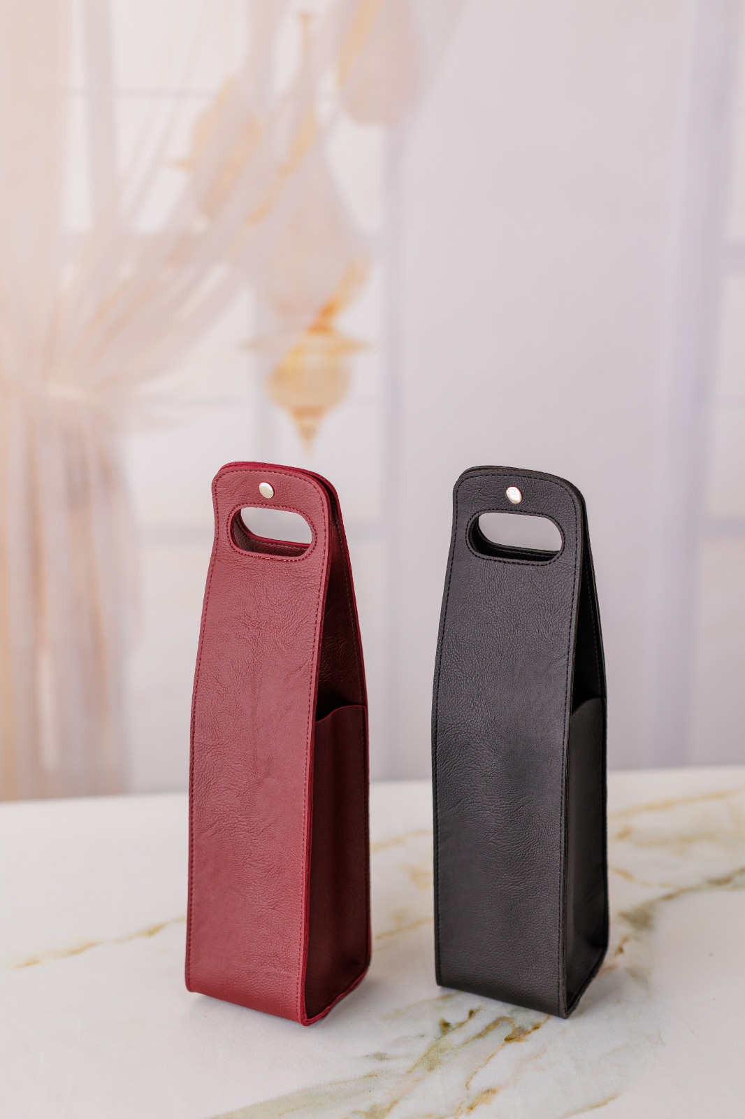 Wine Bag Personalizada em Couro Sintético com Vinho 750ml - Imagem 2