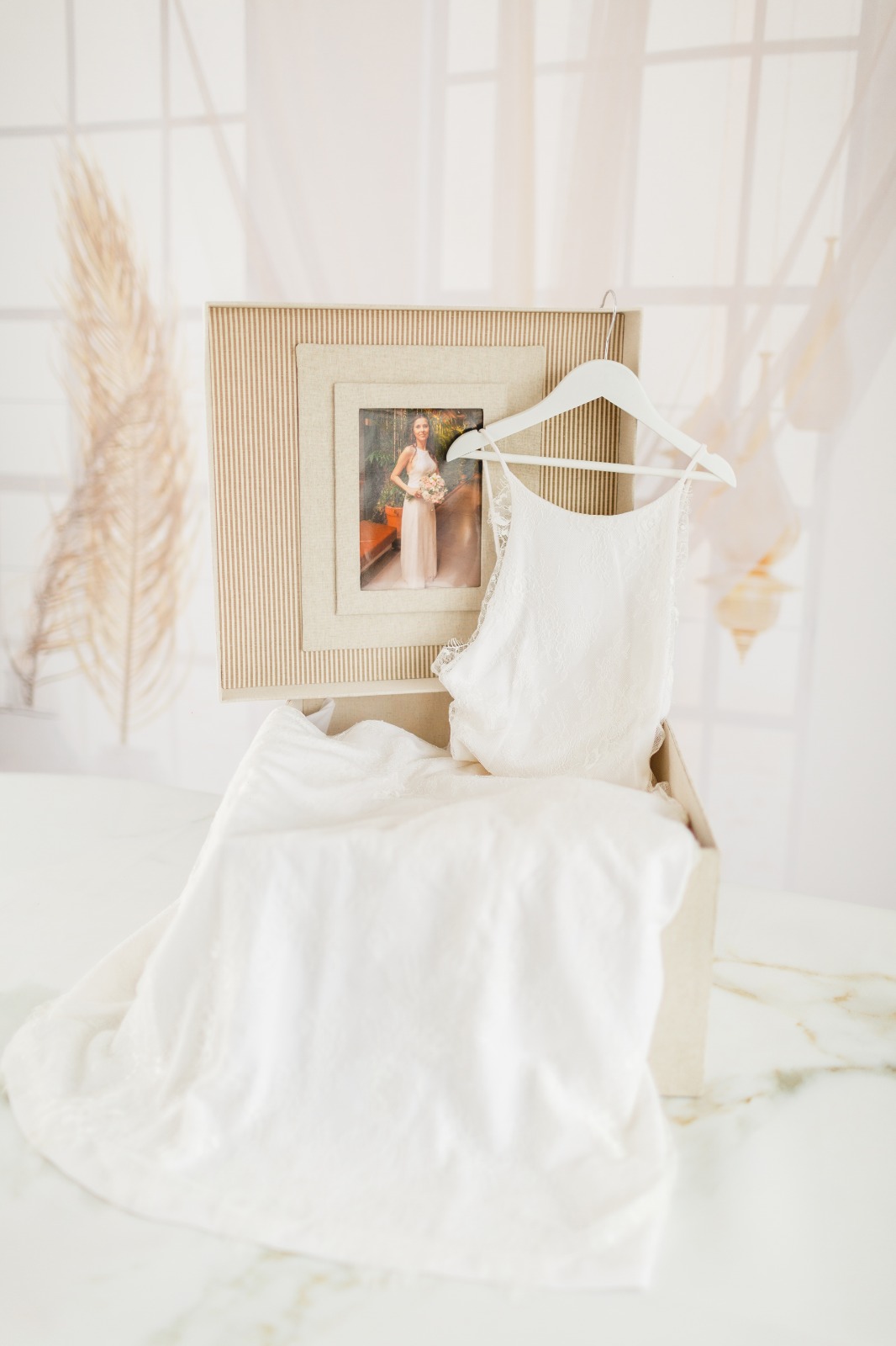 Caixa em Linho para Vestido de Noiva – Tampa Solta Personalizada - Imagem 2