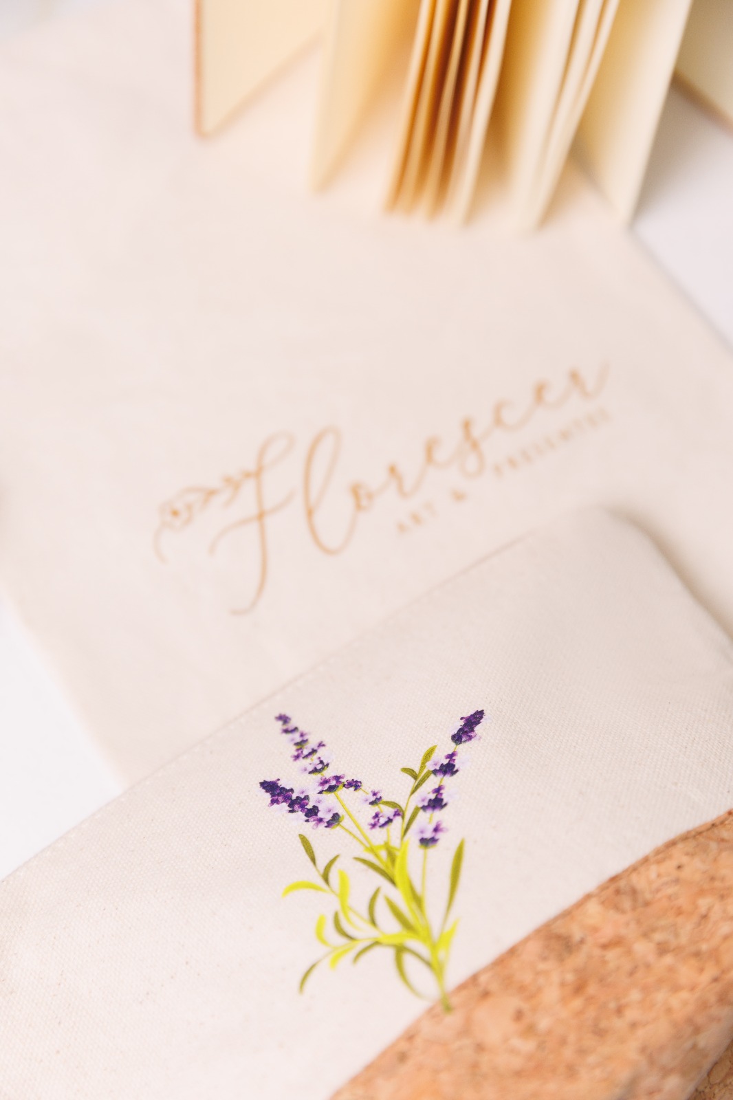 Kit Presente Personalizado Necessaire + Caderno em Cortiça - Imagem 2